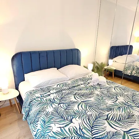 Blekitna Kotwica 아파트 슈체친